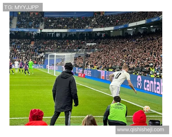 克罗斯：从中场大师到足球战术革新的引领者之路