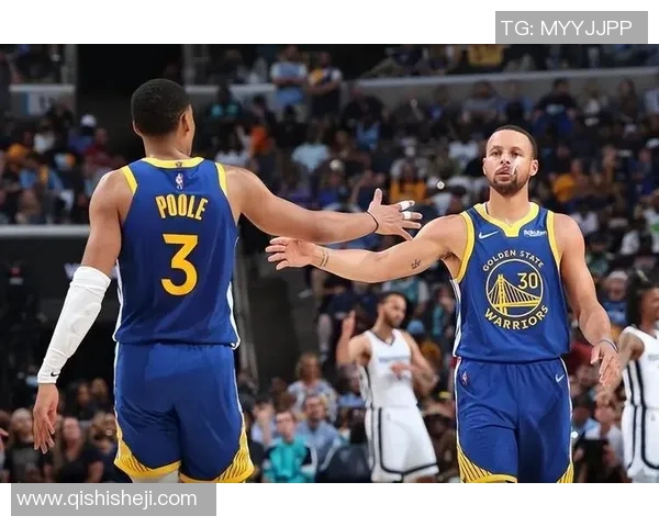 勇士与猛龙激战正酣比赛直播360全景呈现精彩瞬间 勇士与猛龙激战正酣比赛直播360全景呈现精彩瞬间